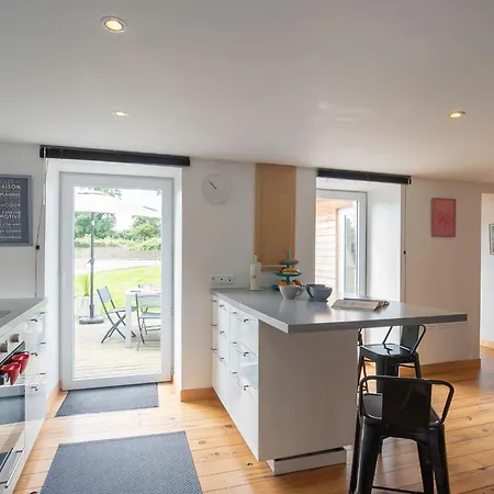 Ty Louen By Interhome * Locquirec